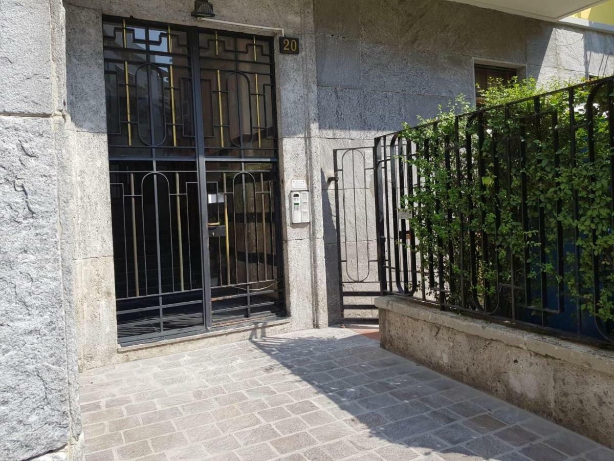 Smart Apartment Central Station Milan Exterior photo